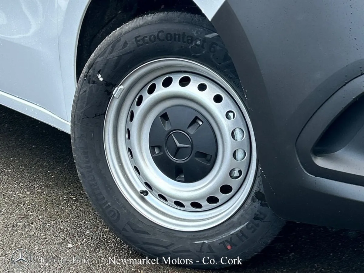 Mercedes-Benz Citan THREE SEATER DIESEL 110BHP DIE - Image 2