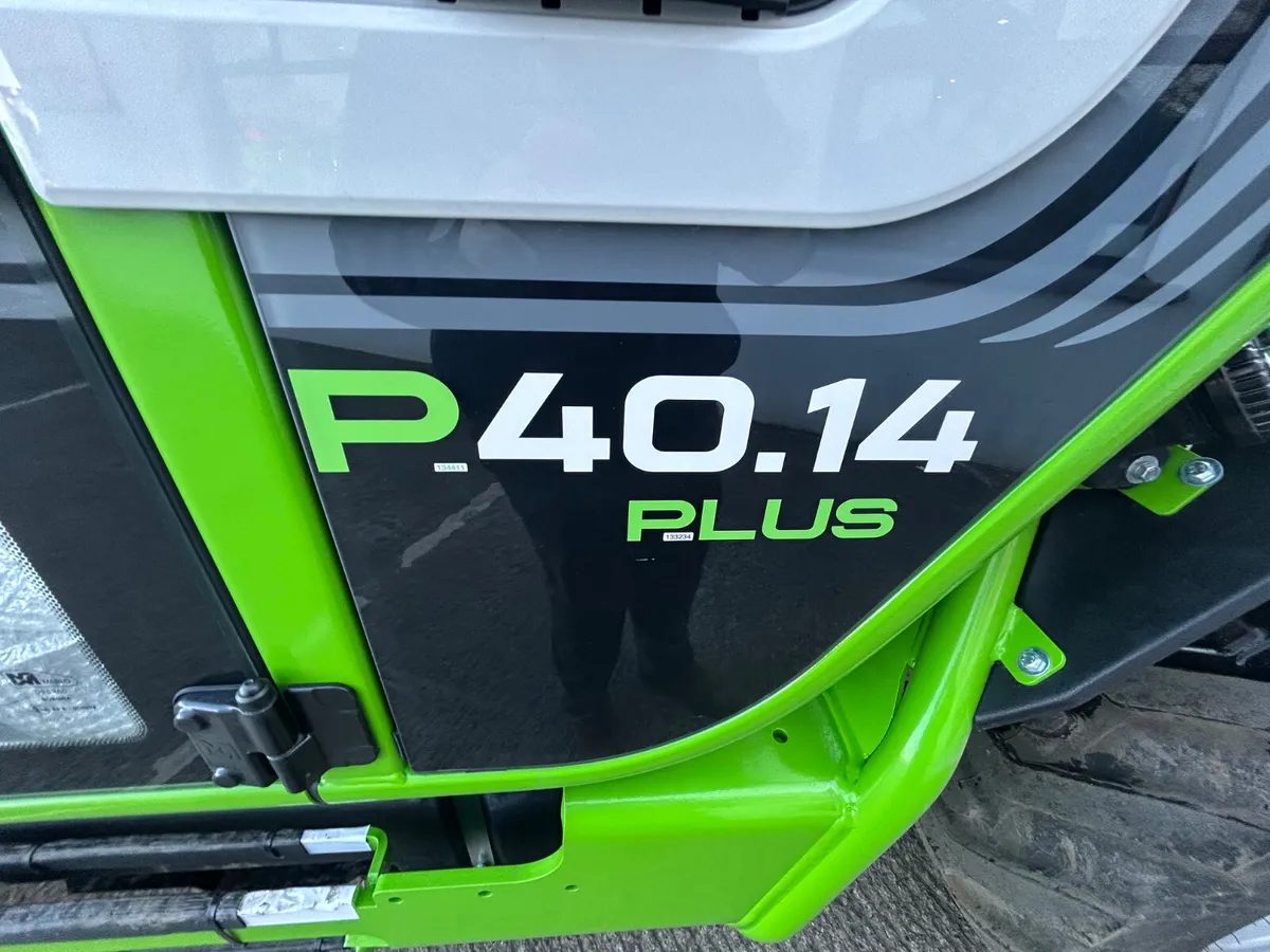 New Merlo P40.14plus - Image 2