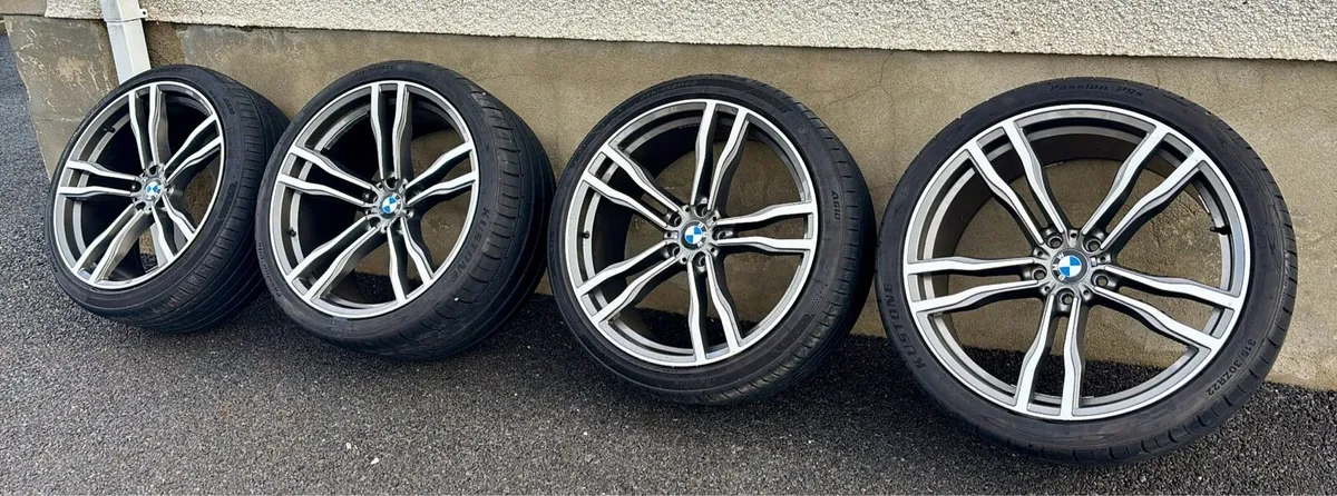 22inch BMW X5 wheels - Image 1