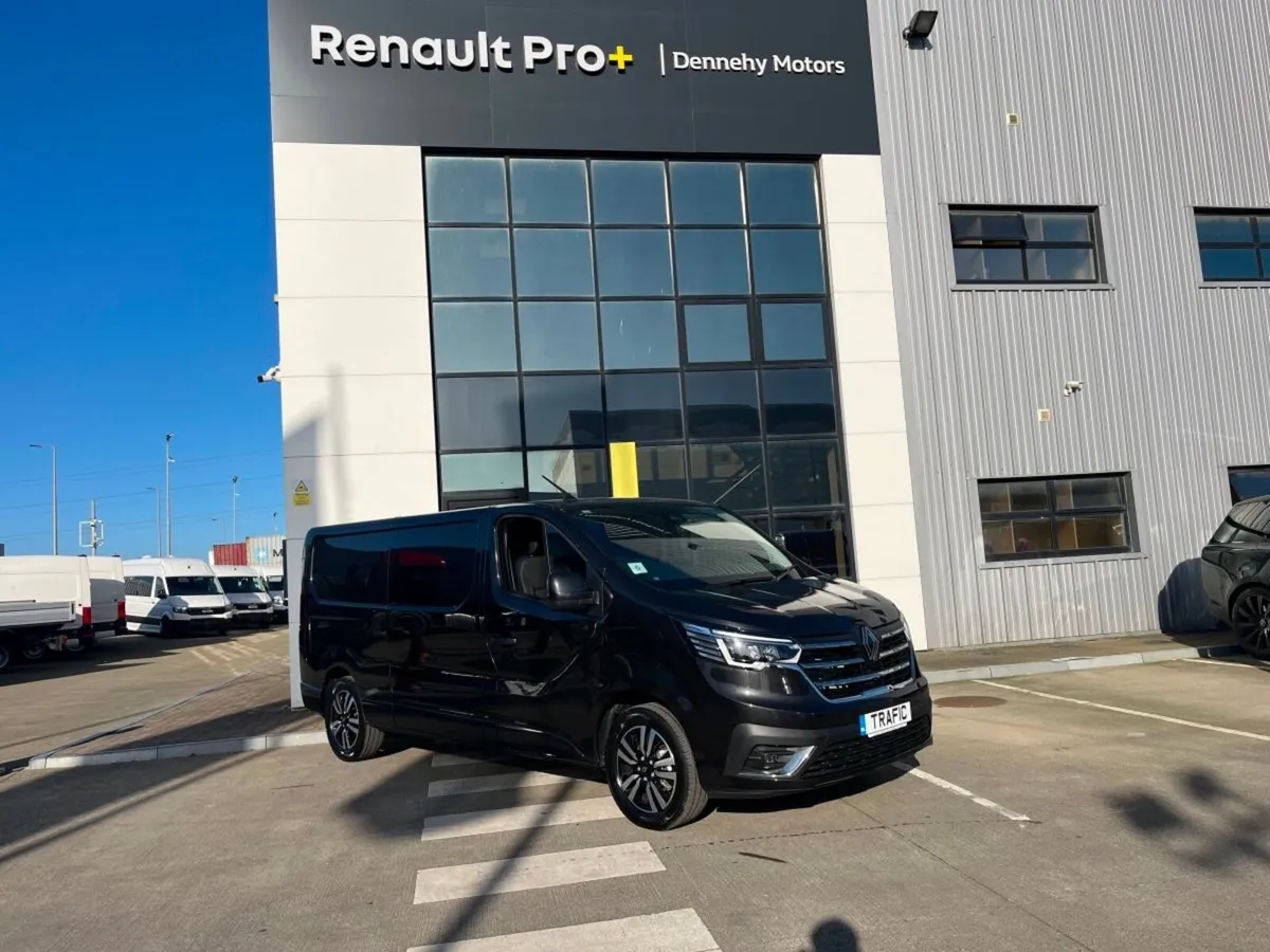 Renault Trafic  LL30 Blue DCI 170 Sport AUTO - Image 1