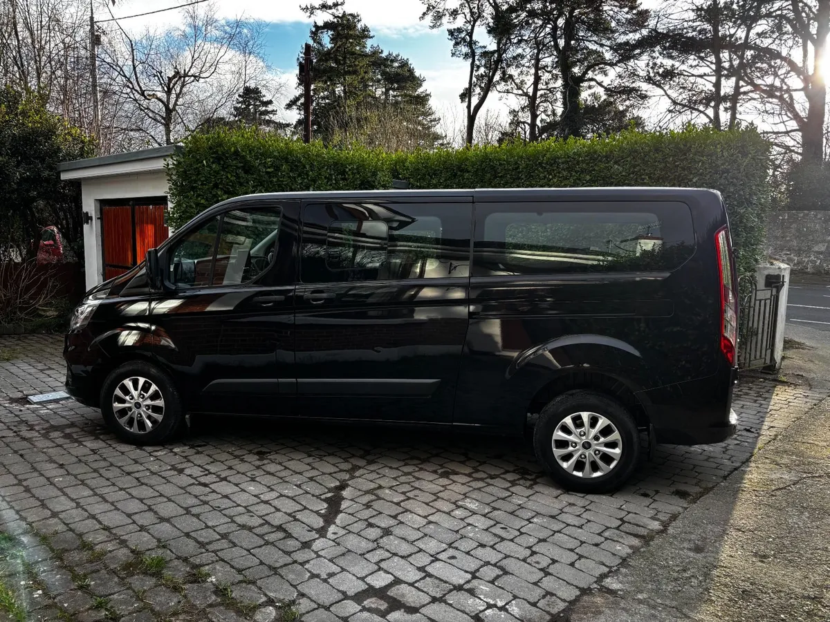 212 Ford Custom Transit Van - 9 Seater - Image 1