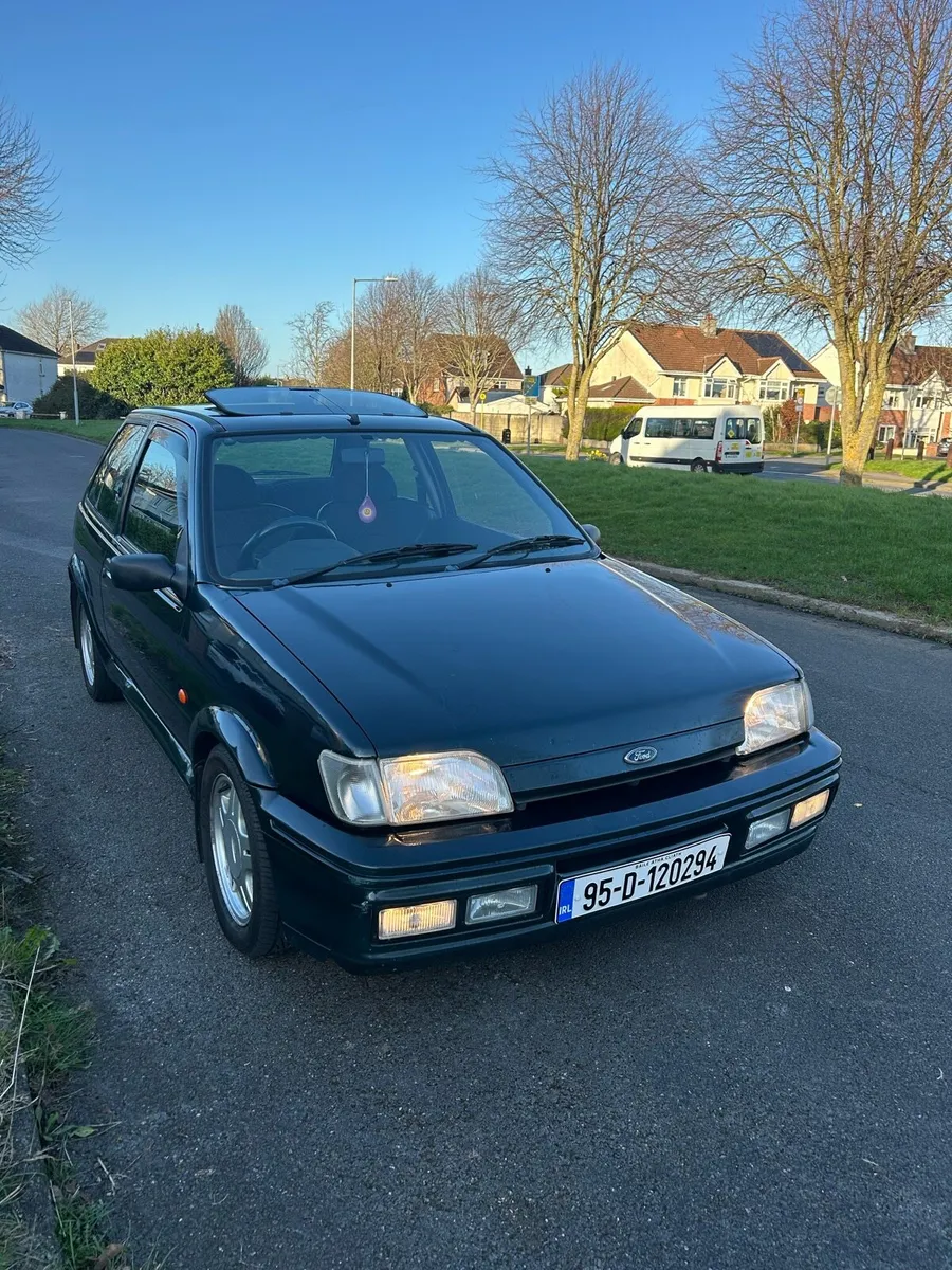 Fiesta RS1800 - Image 1