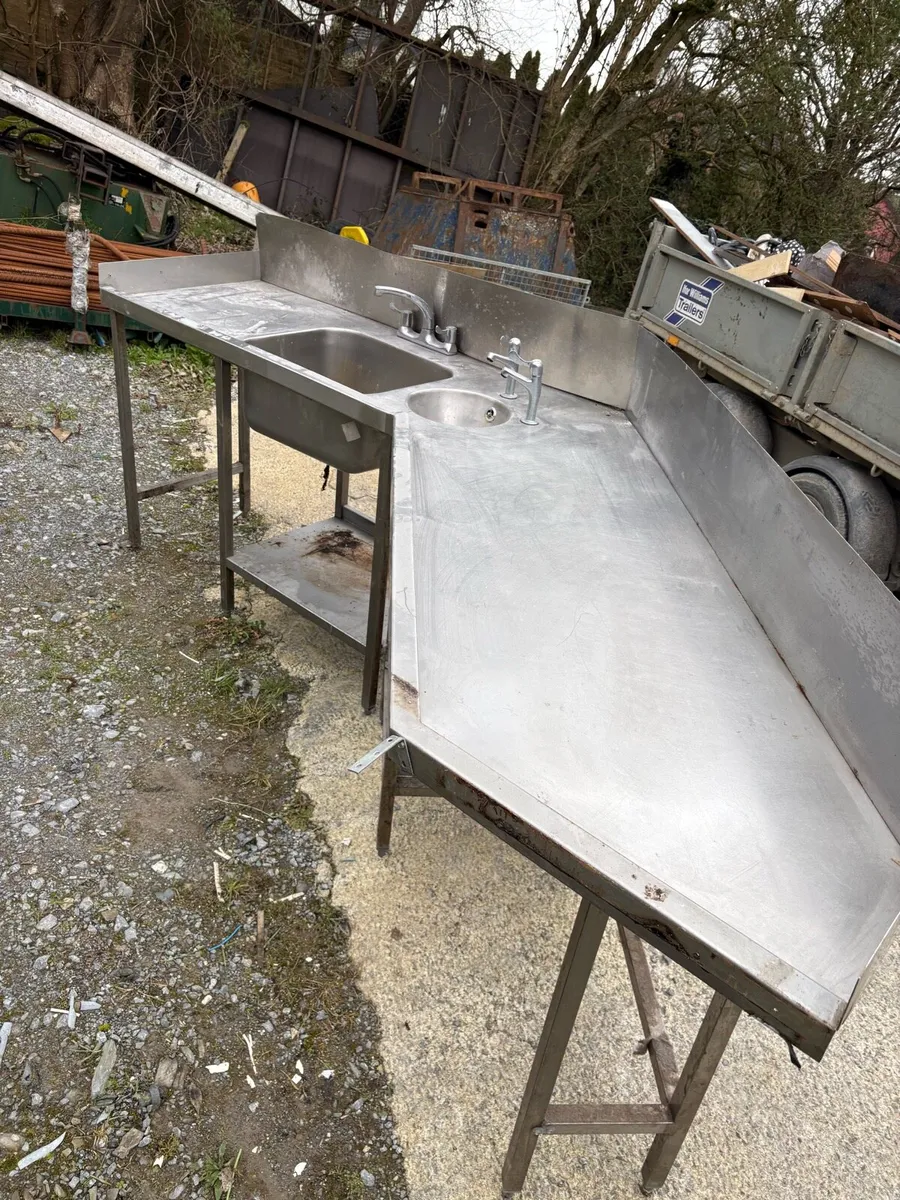 Stainless steel Sink and Worktop