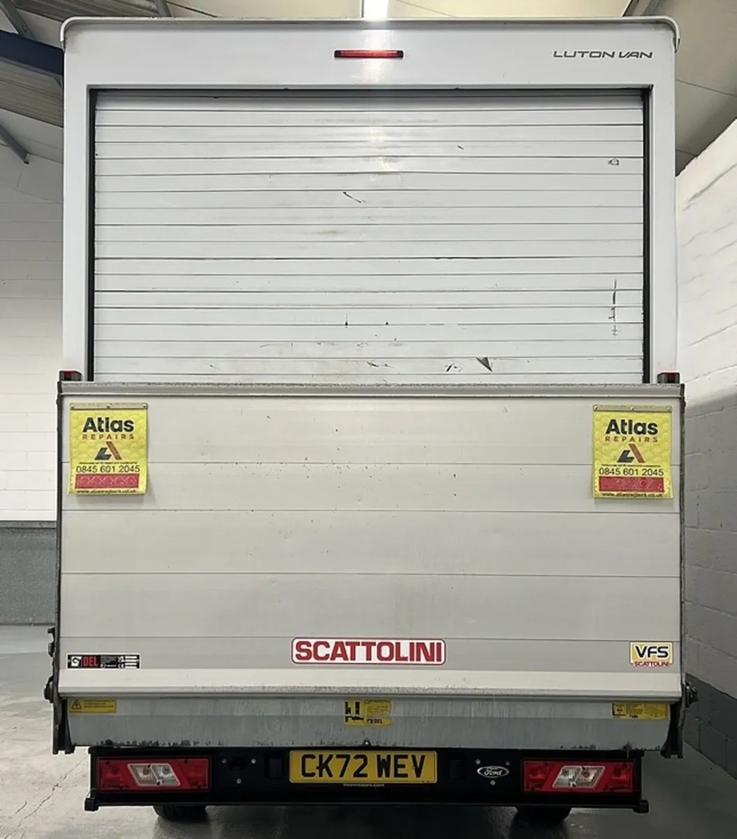 2022 Ford Transit Luton Box Van - Image 4