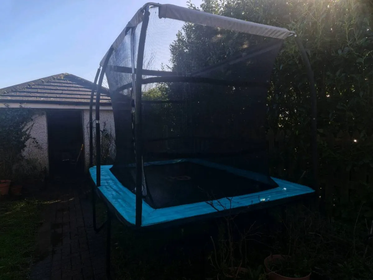 TRAMPOLINE - Image 4