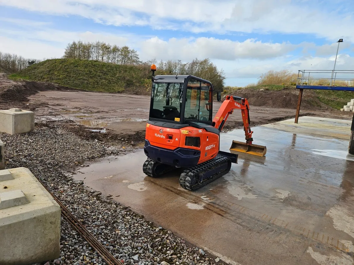 Kubota KX027-4 Mini Digger - Image 2