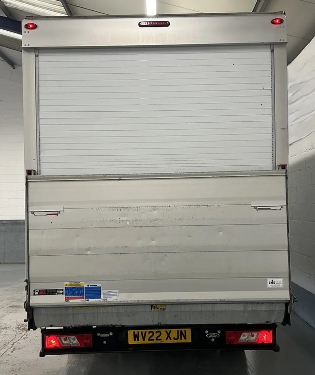 2022 Ford Transit Luton Box Van - Image 4