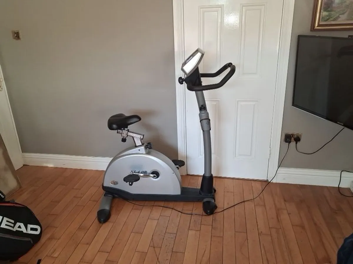exercise bike - Image 1