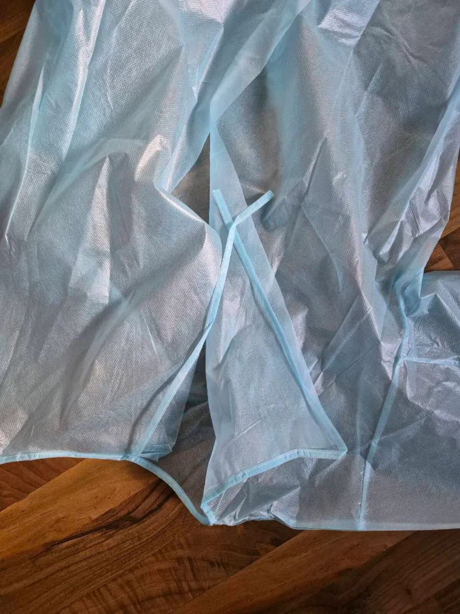 SURGICAL GOWANS - Image 3