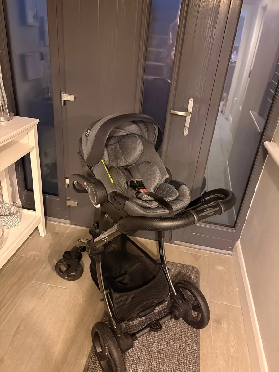 Egg2 Travel System - Image 4