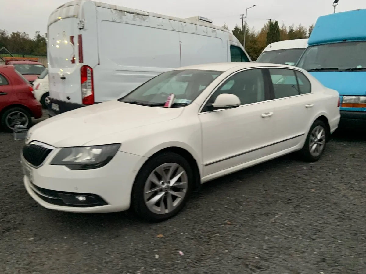 Skoda superb auto - Image 1