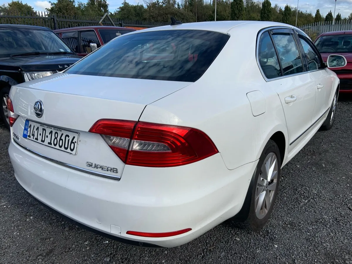 Skoda superb auto - Image 4