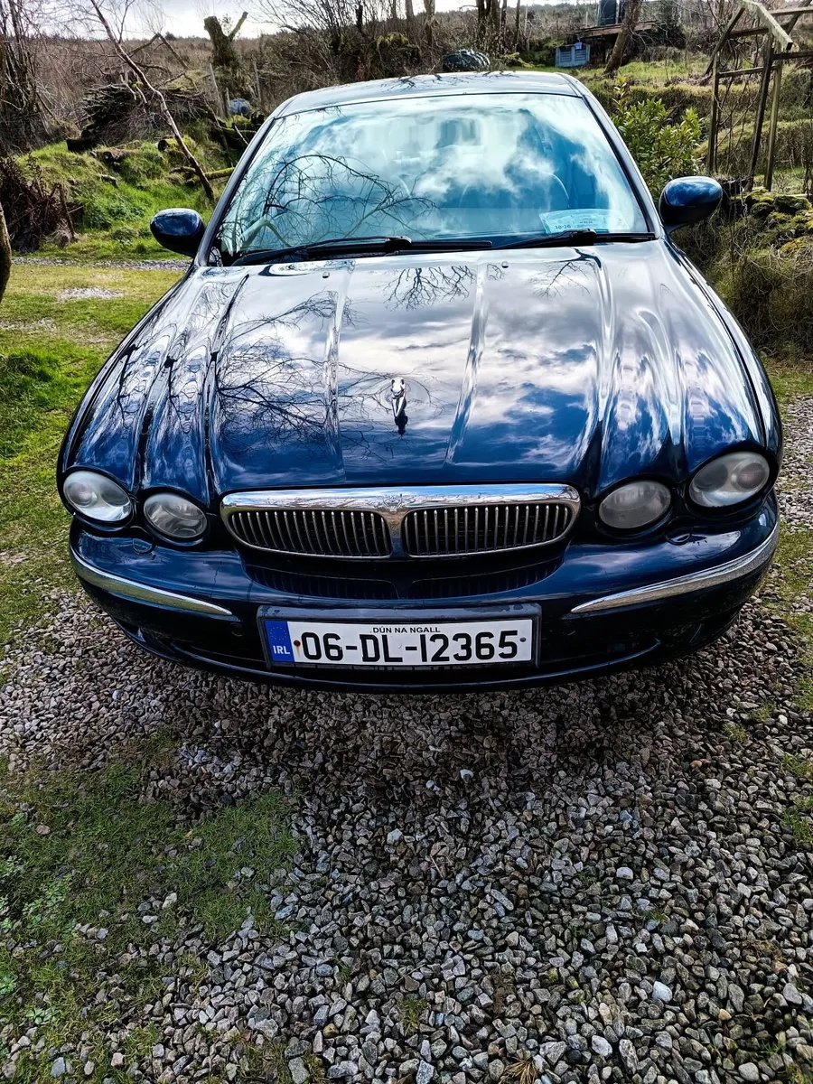 Jaguar  Sovereign X type 2.2 2016 - Image 1