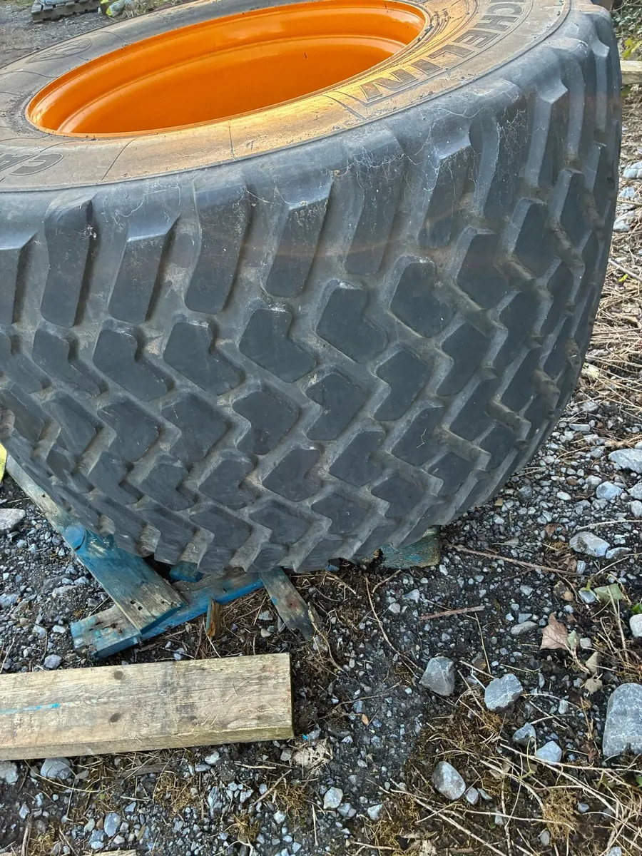 Michelin flotation wheels - Image 1