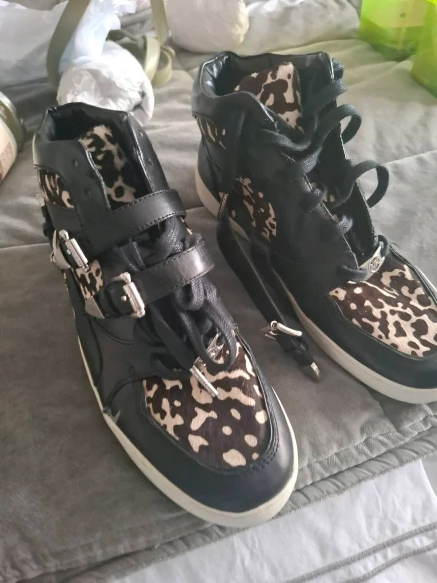 Ankle boots - Image 1