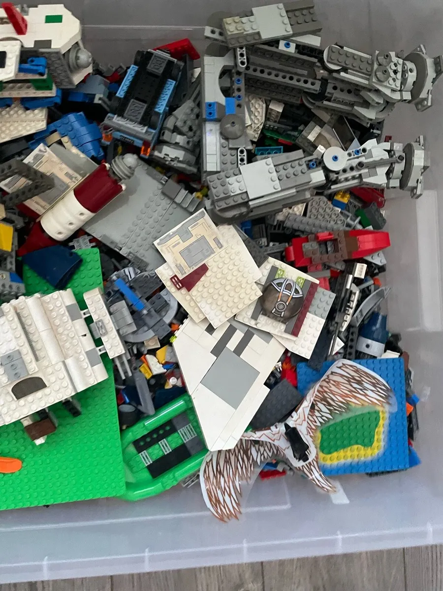 MASSIVE LEGO LOT - Image 4