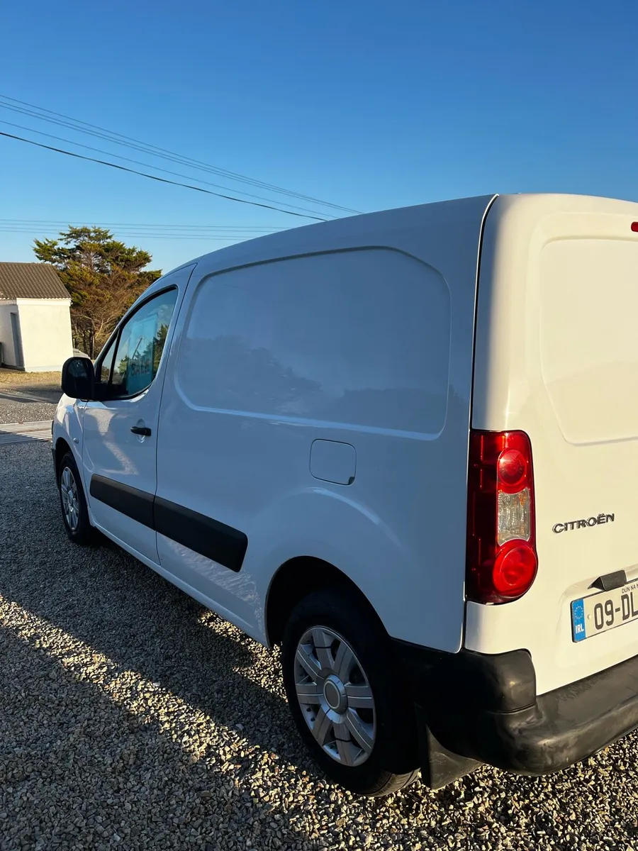 2009 Citreon Berlingo - Image 2