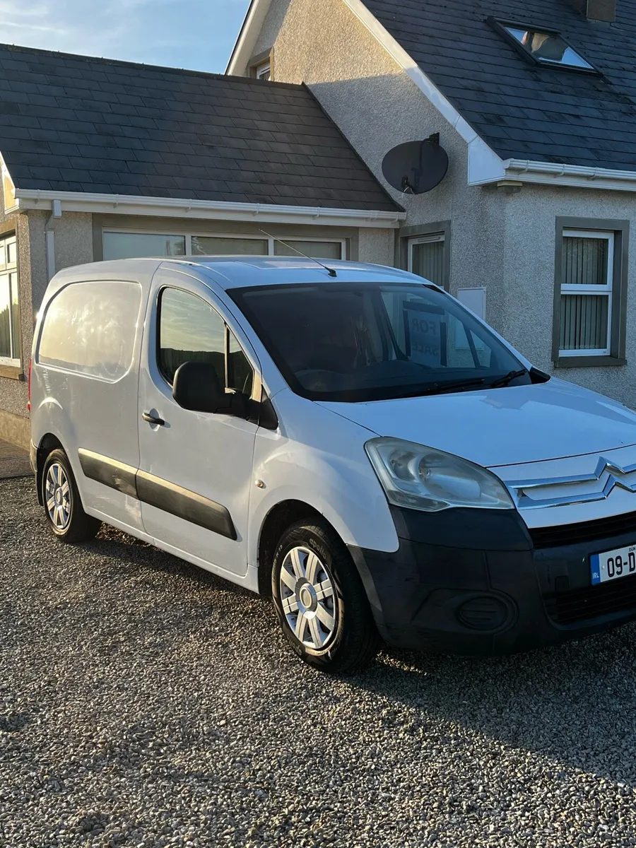 2009 Citreon Berlingo - Image 1