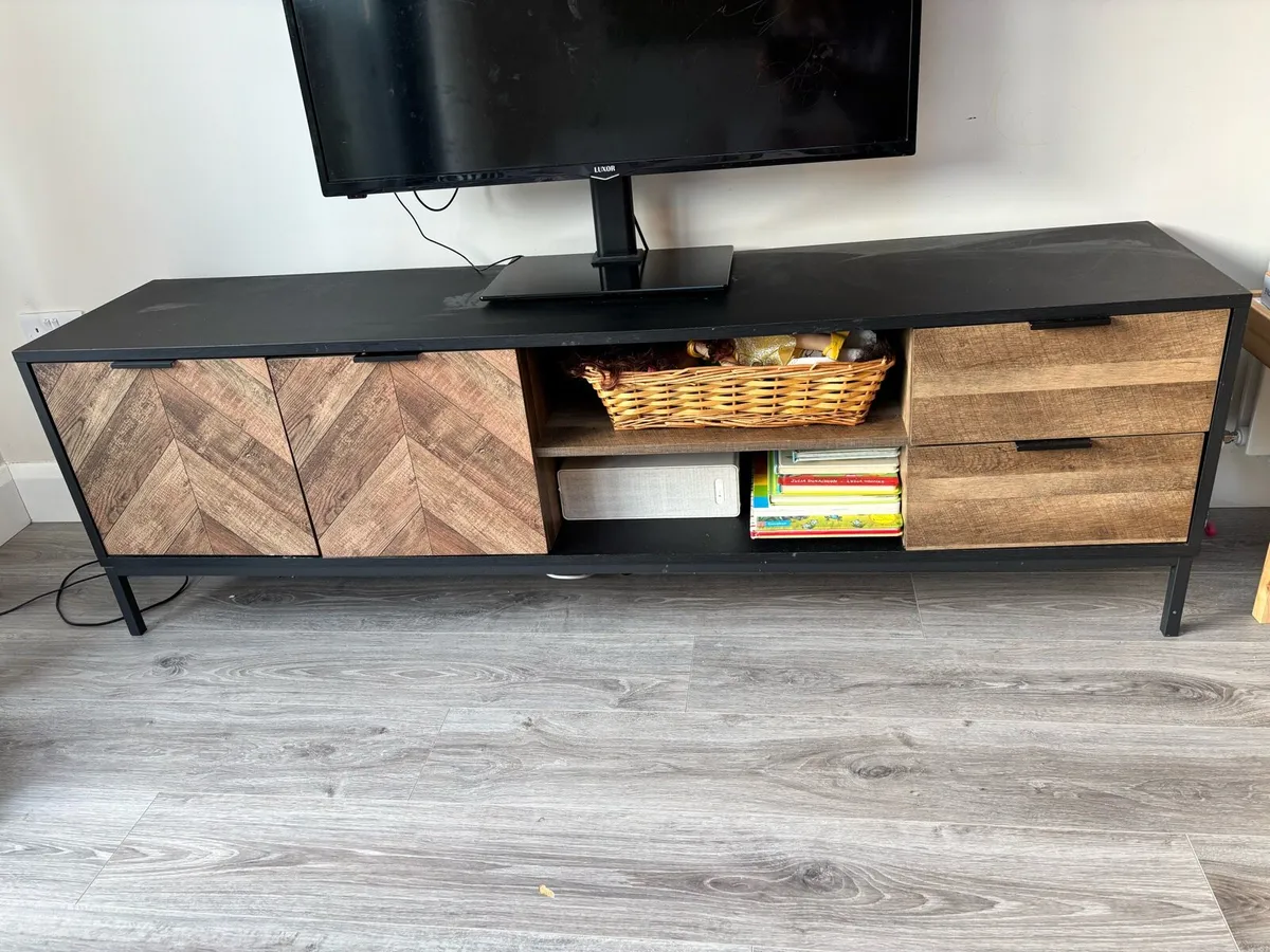 TV unit walnut and black - Image 1