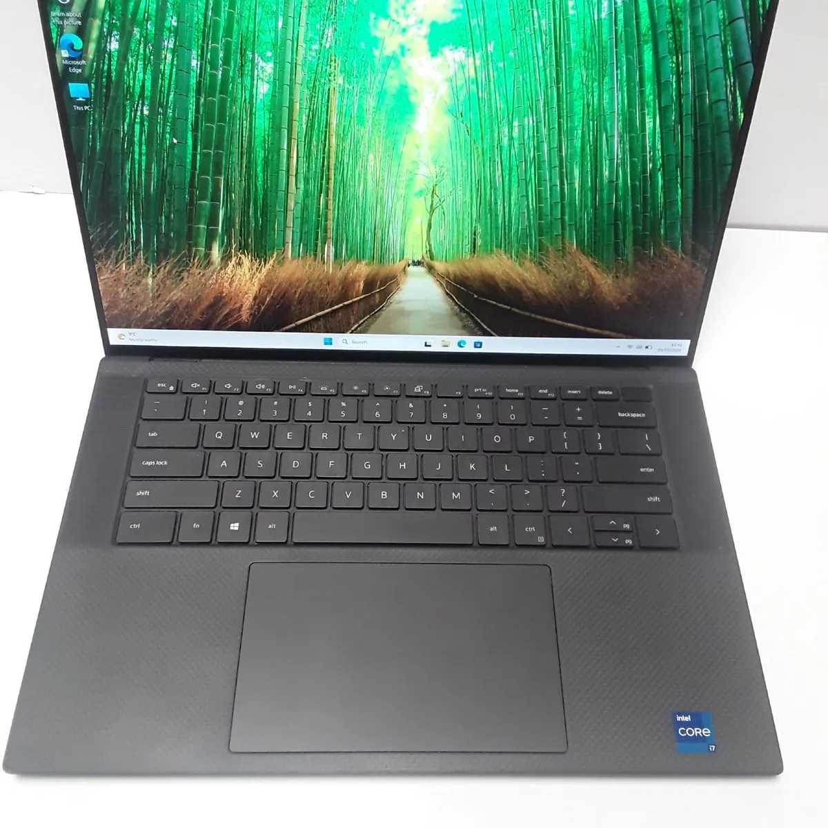 Dell Precision 5560 | Intel Core i7-11800H | 32GB - Image 1