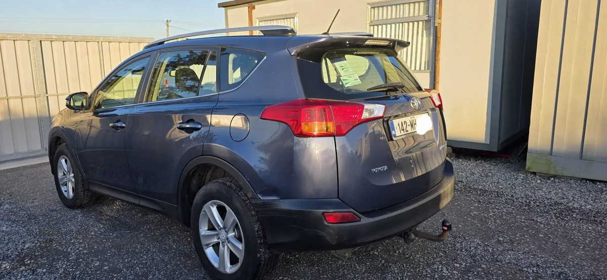 142 TOYOTA RAV-4  D4D DIESEL - Image 4