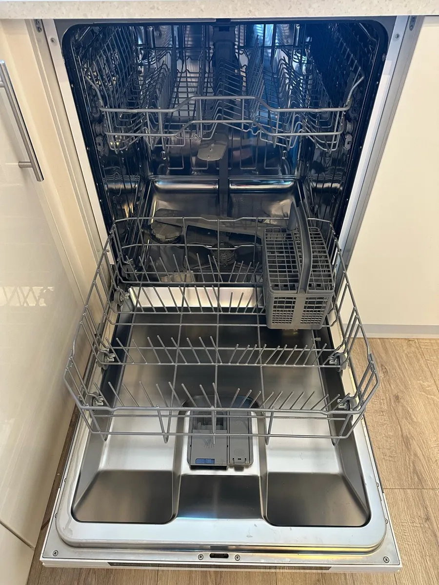 Flavel FDW65 Integrated Dishwasher 60cm - Image 4