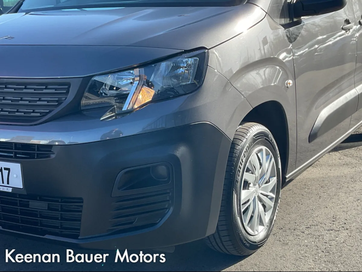 Peugeot Partner 1.5 BLUE HDI 100 PANEL - Image 3