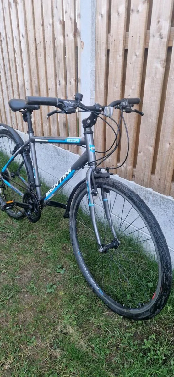 Bentini hybrid bike ( serviced )( delivery ) - Image 2