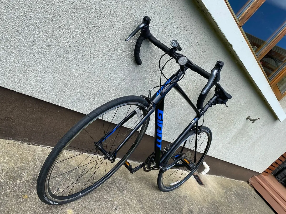 Giant Gant SR road bike - Image 4