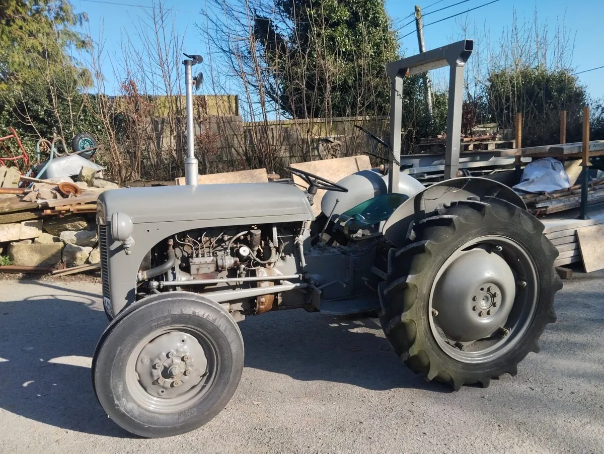 Massey Ferguson 20 - Image 2
