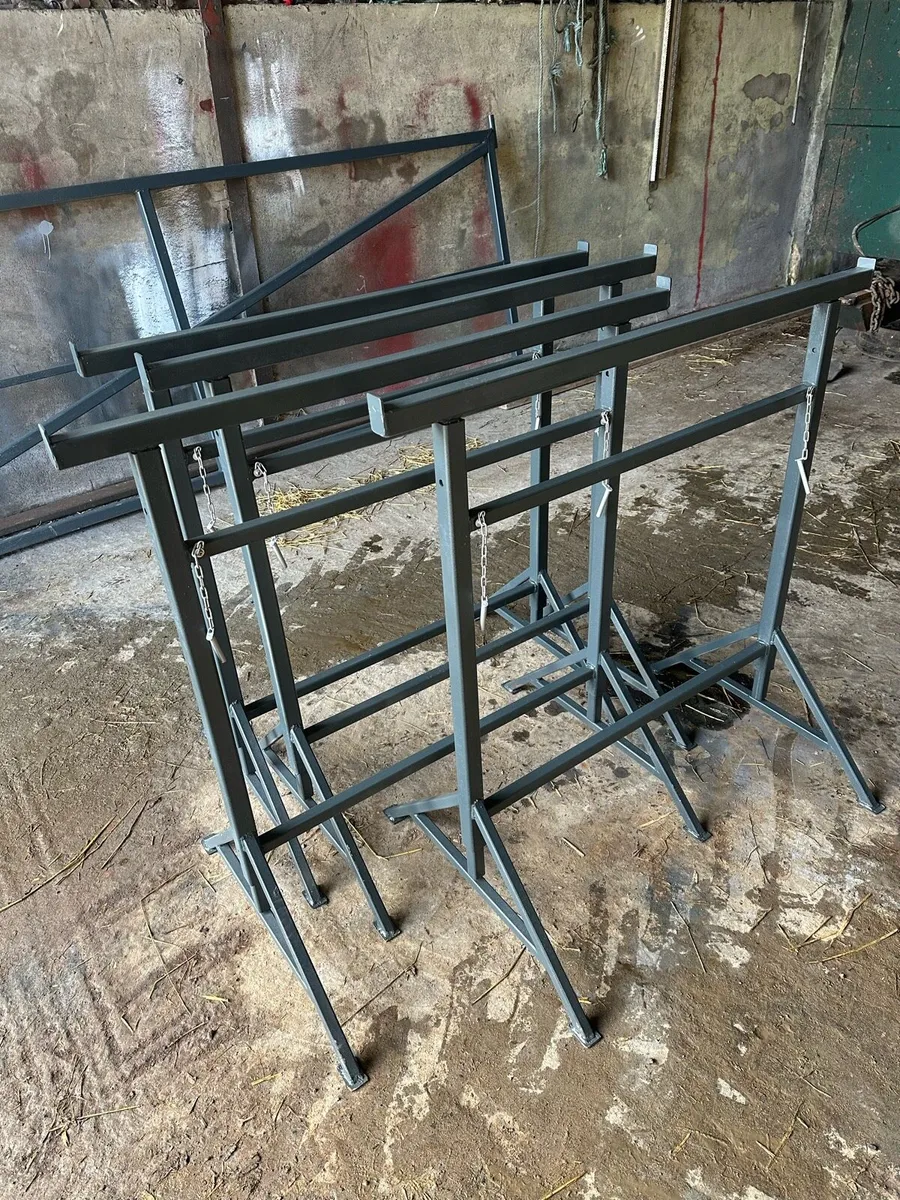Trestles / Builders stands - Image 1