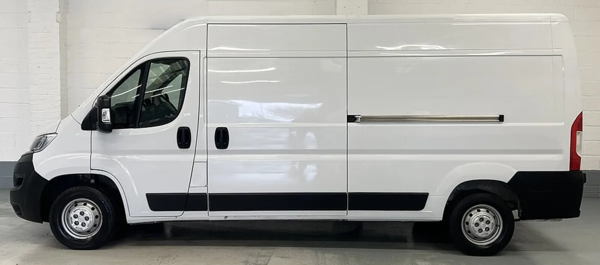 2023 Citroen Relay High Roof Panel Van - Image 1