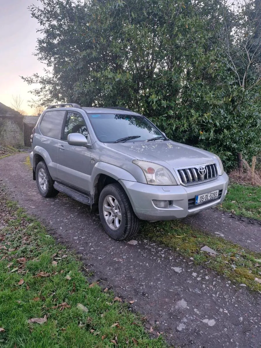 2005 Toyota Landcruiser - Image 1