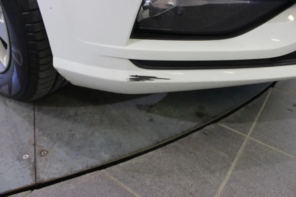 Volkswagen Golf GOLF 1.6 TRENDLINE TDI 115BHP VAN - Image 3