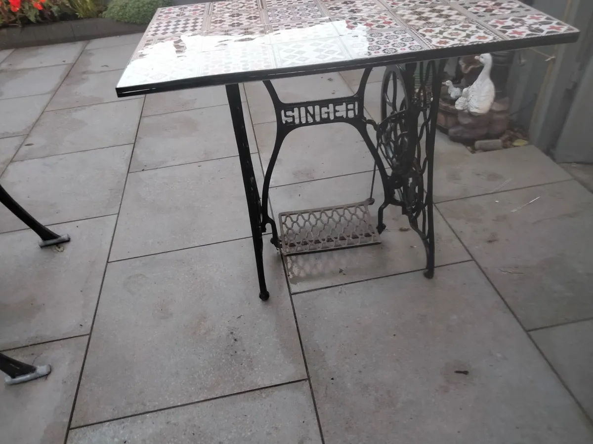 Garden Patio Table - Image 3