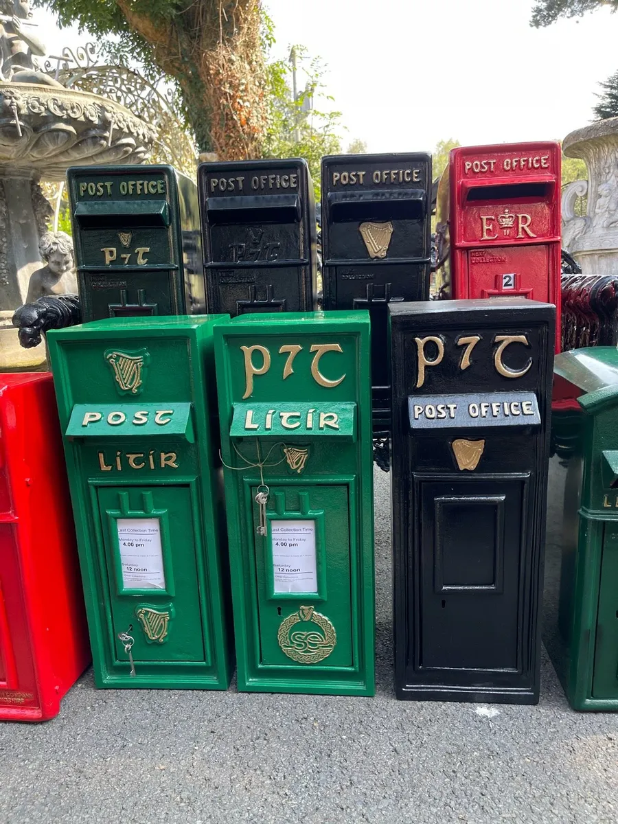 Irish post box building into wall - Image 2