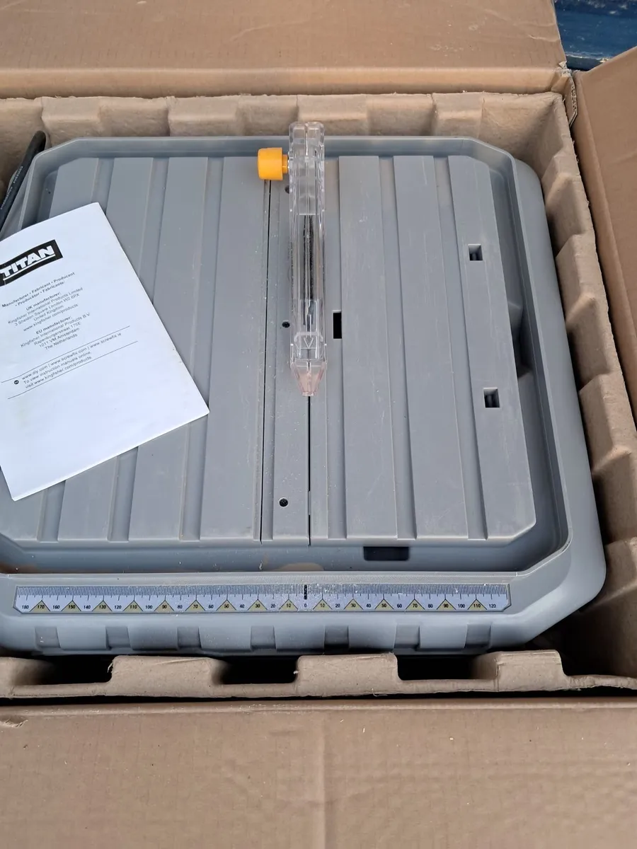 Tile cutter - Image 2