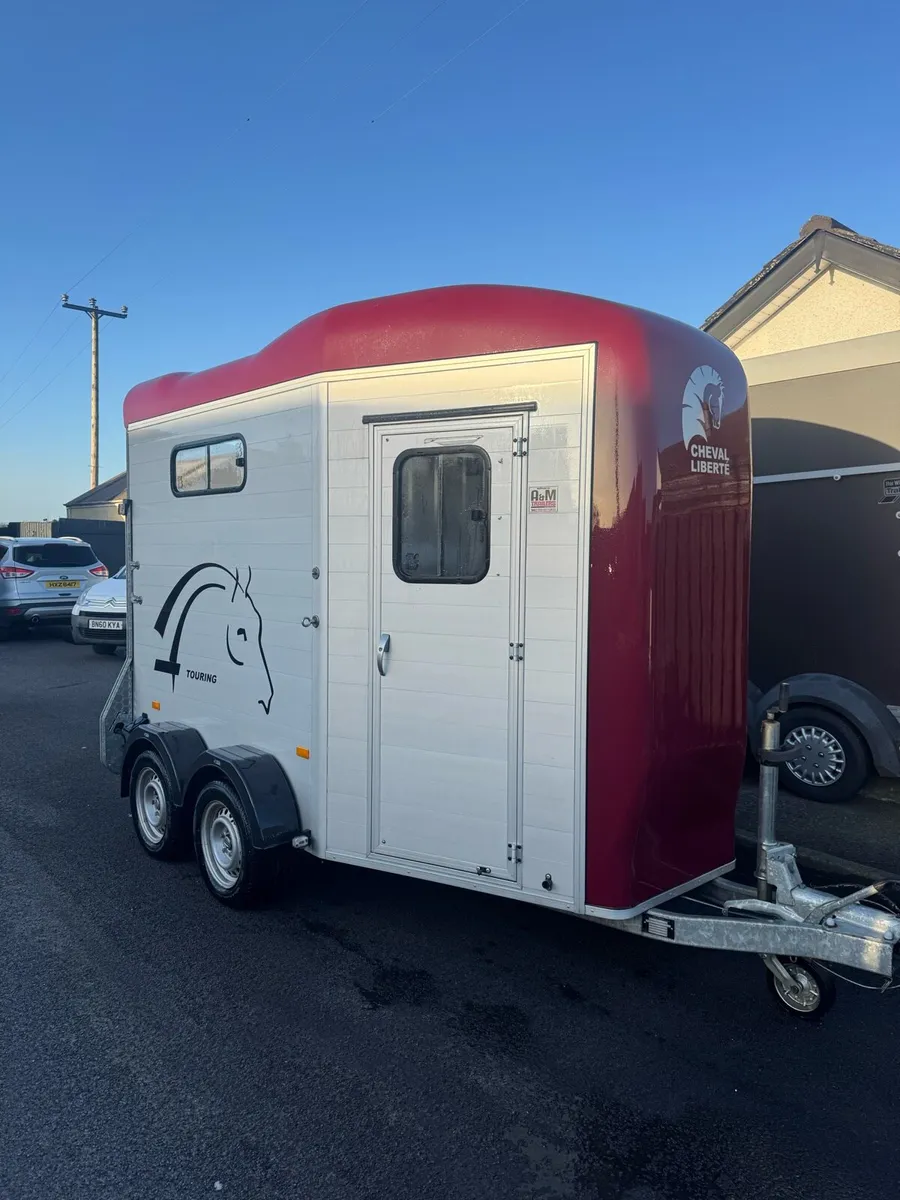 Cheval Liberte Horse box - Image 1