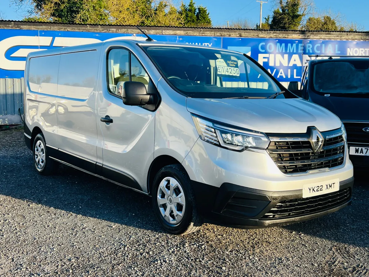 2022 Renault Trafic LWB 150BHP €17000 ON IRISH REG - Image 1