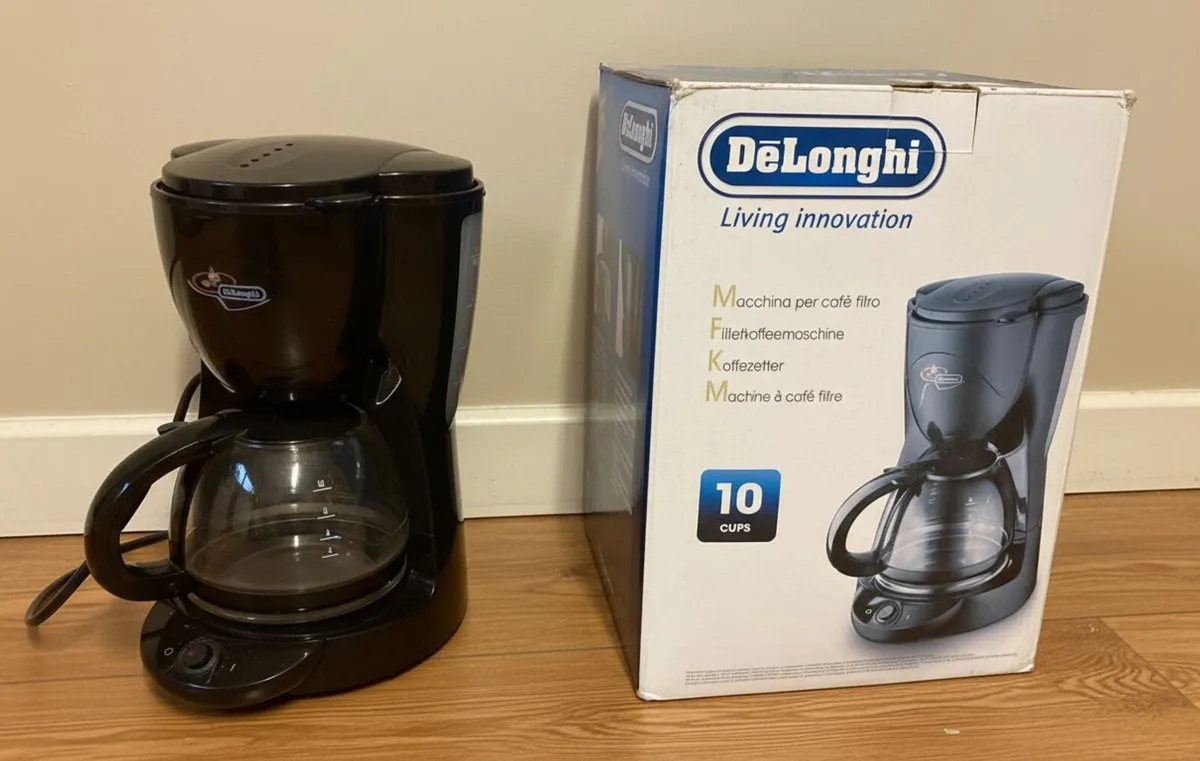 Coffee Maker - Like New - Boxed - Image 1