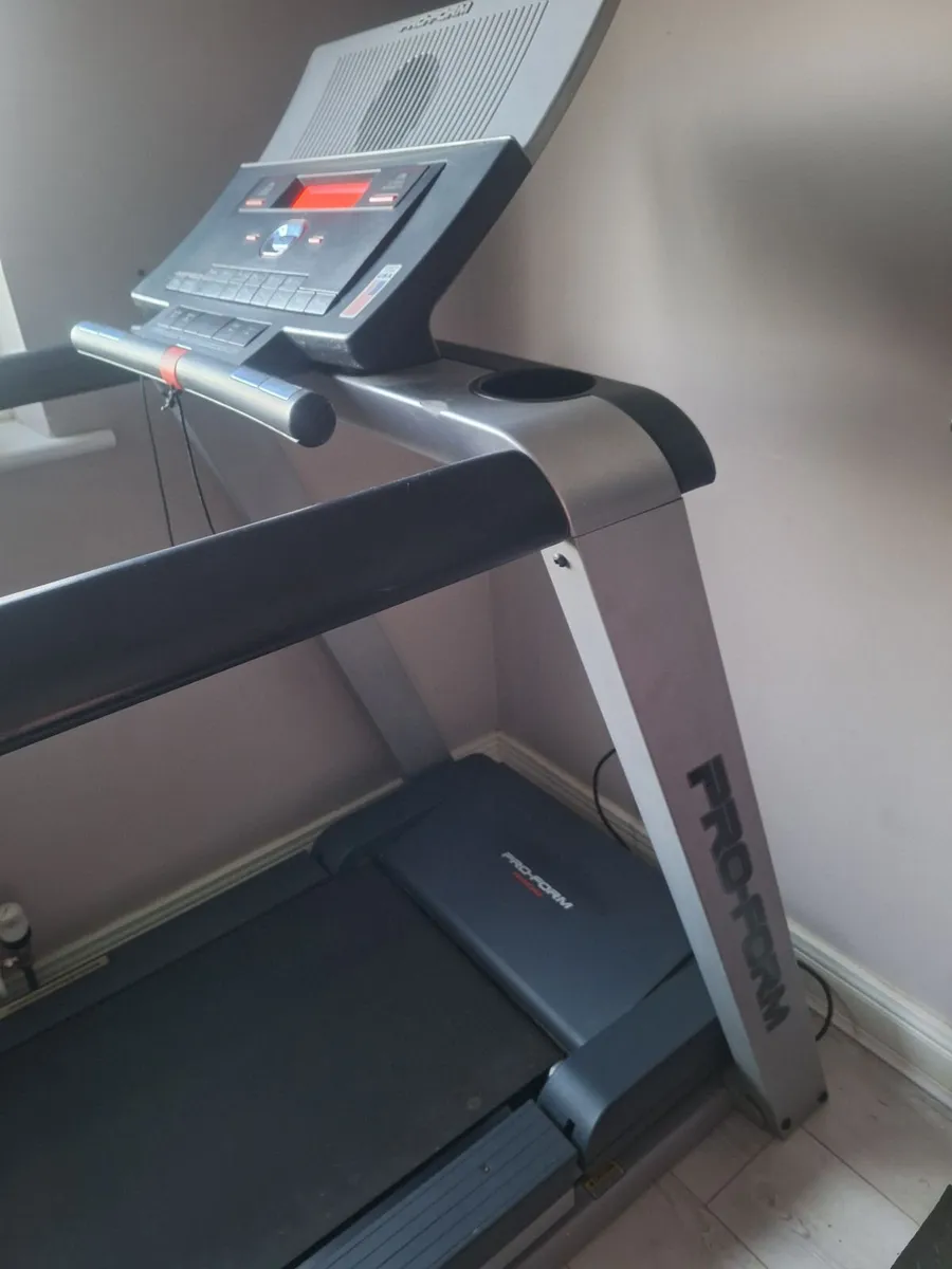 Proform Treadmill - Image 4