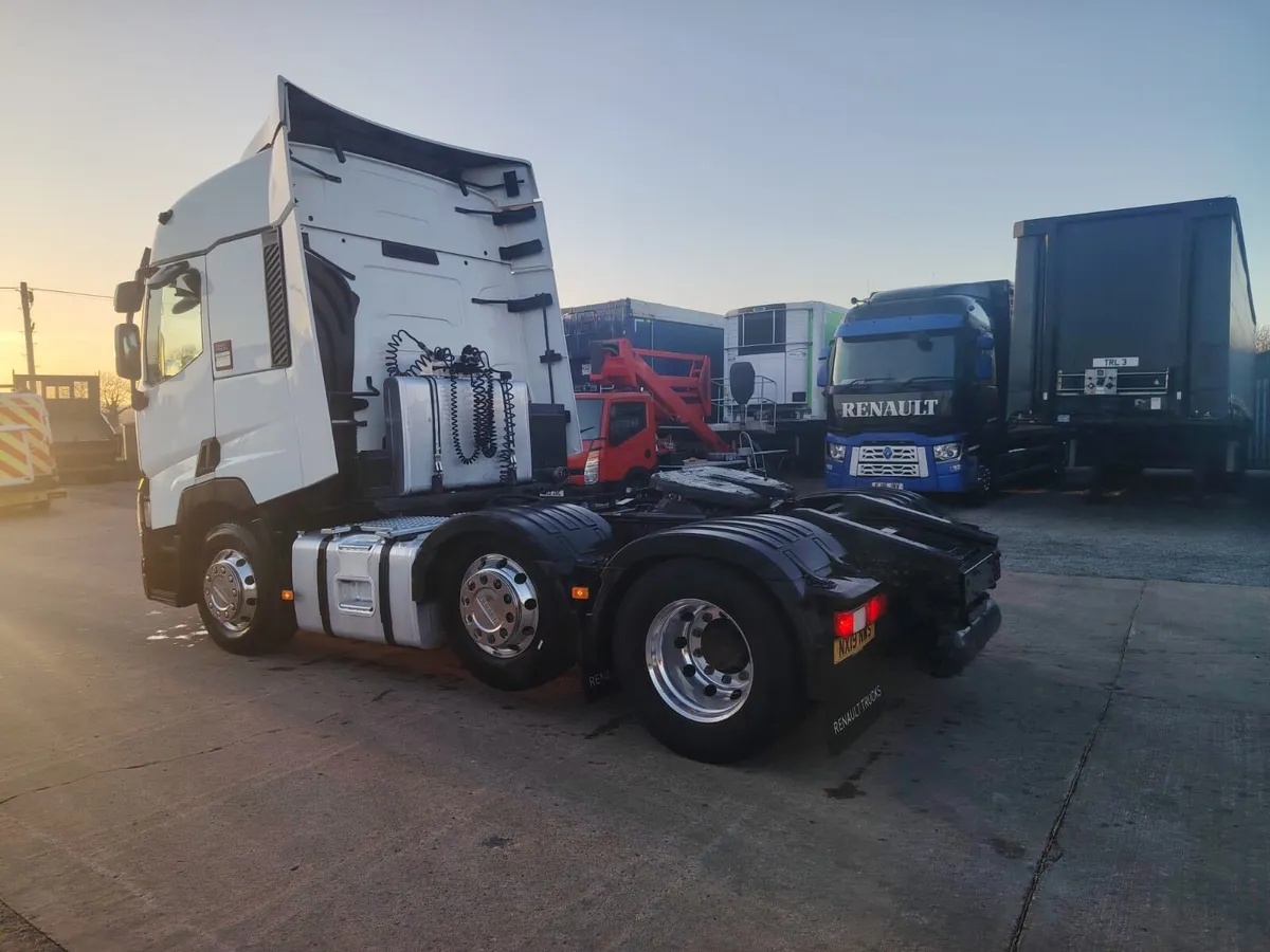 2019 Renault T480 Tipping & Blowing Equipment - Image 4