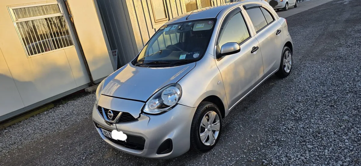 192 NISSAN MARCH AUTO - Image 3