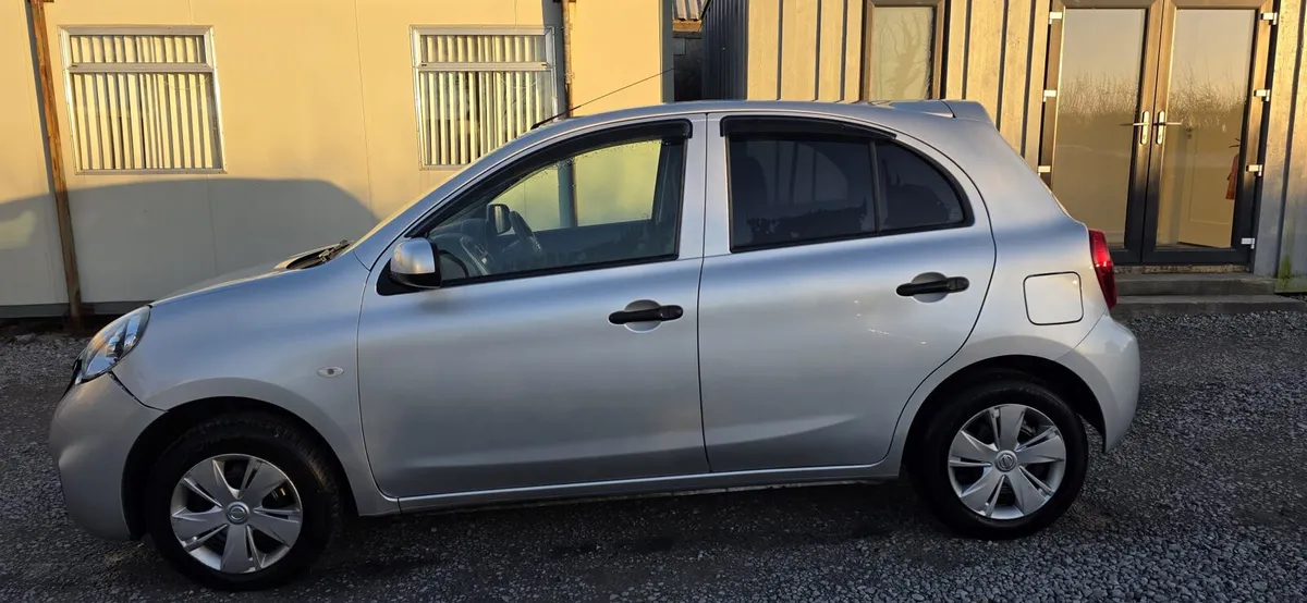 192 NISSAN MARCH AUTO - Image 4