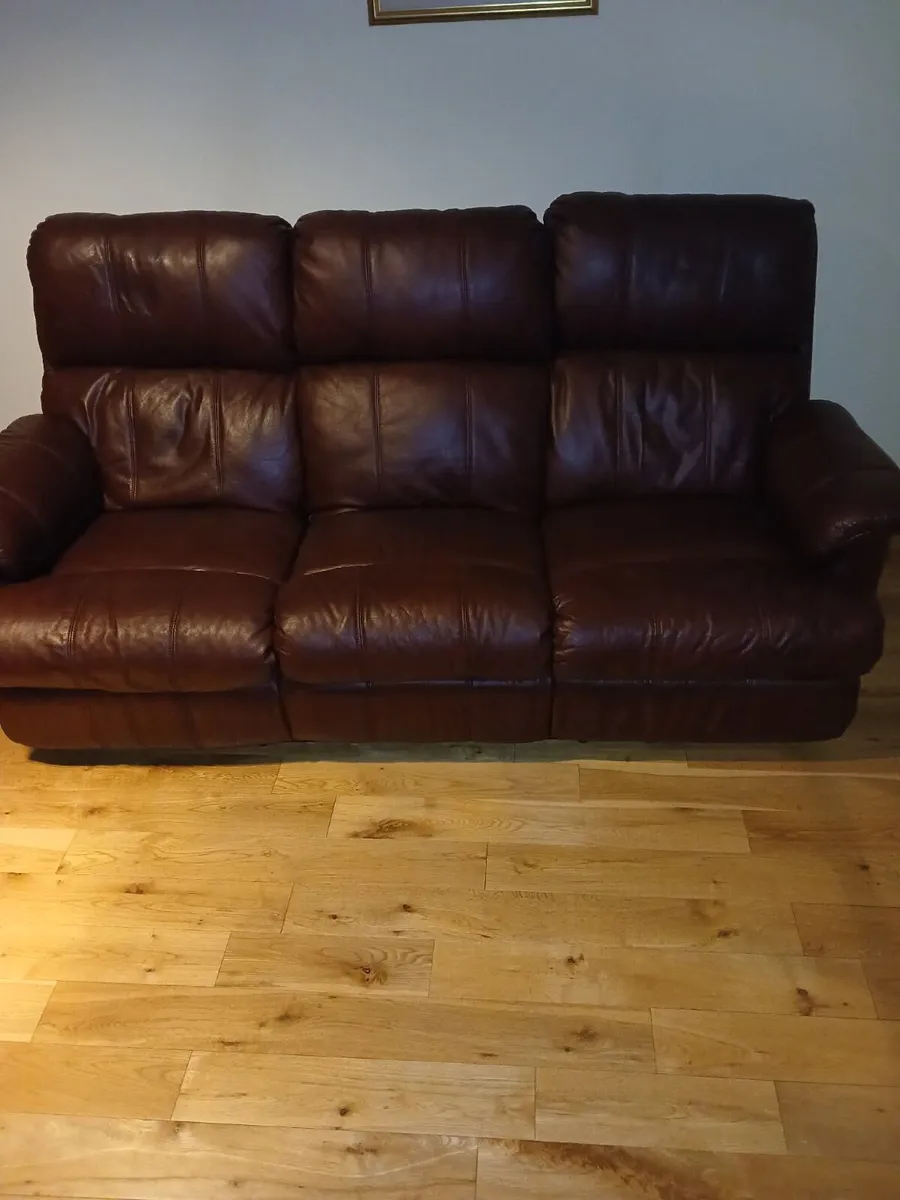 Recliner 3 + 2 seater Couch - Image 1