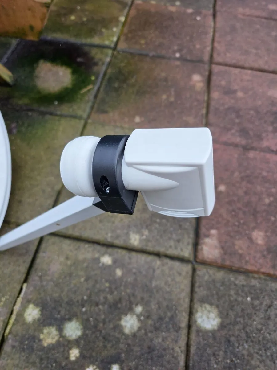 100 cm Satellite Dish-Bargain !!! - Image 3