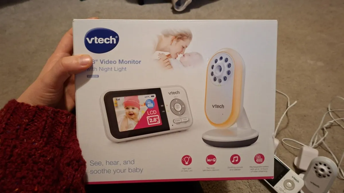 V- Tech 2.8" baby camera monitor - Image 4