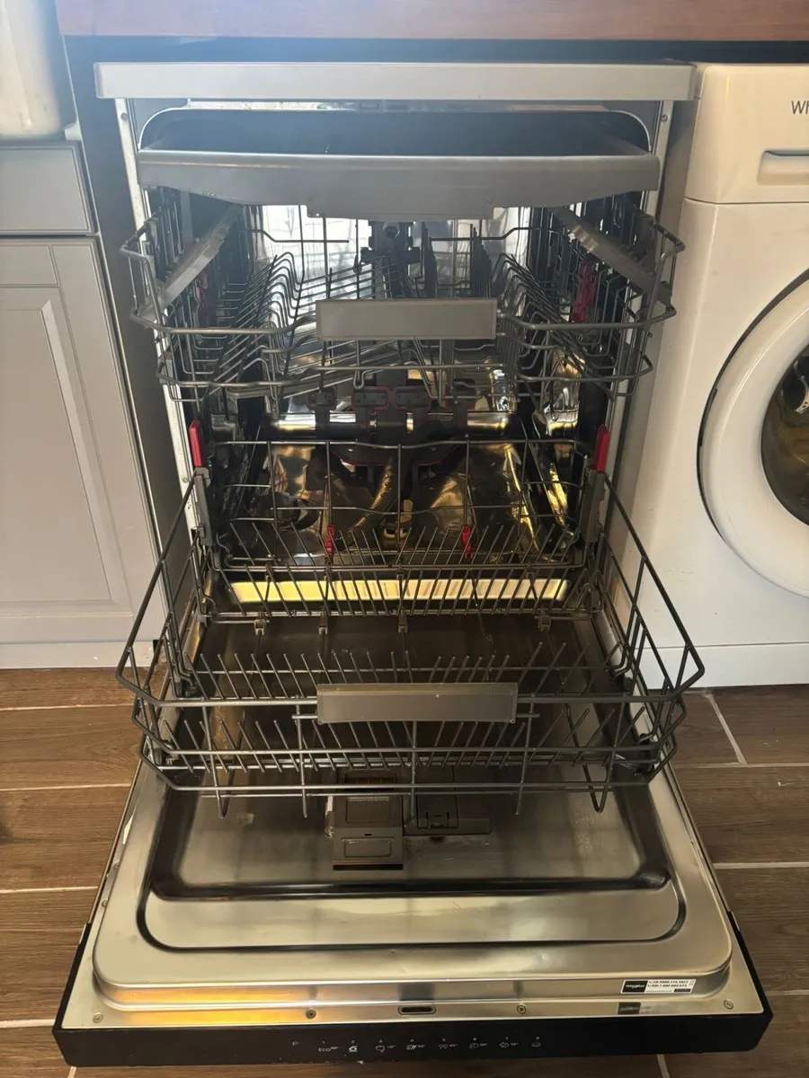 Whirlpool Dishwasher - Image 3