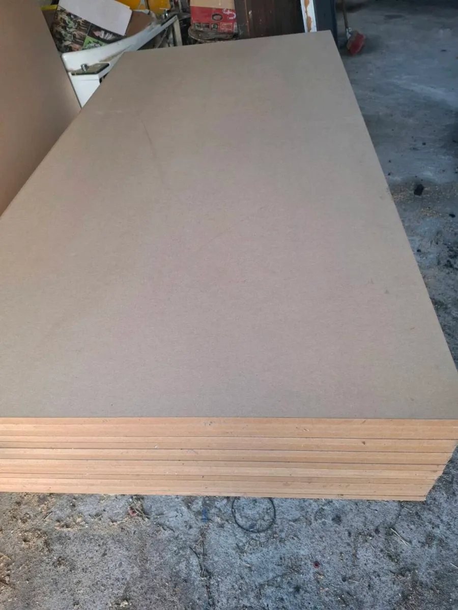 8x4 sheets of mdmf - Image 1