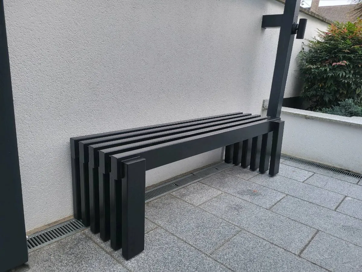 Garden bench - Image 1